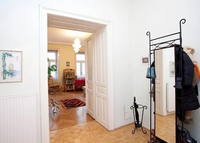 Apartment Your Sunny, And Quiet With Garden Vienna