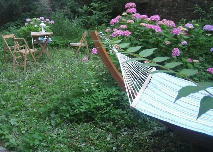 Your Sunny, And Quiet With Garden Apartment