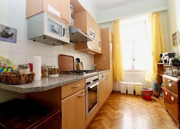 Your Sunny, And Quiet With Garden Apartment