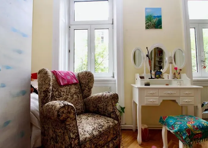 Apartment Your Sunny, And Quiet With Garden Vienna